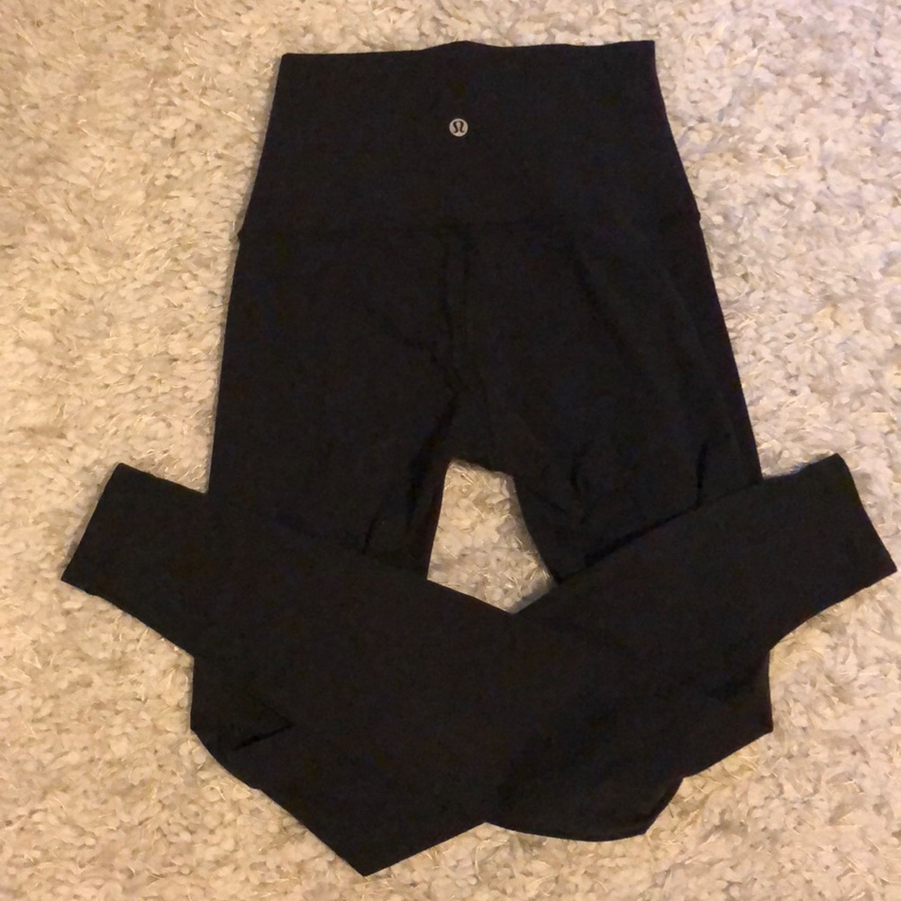 Black lulu leggings. Super comfy and flattering!